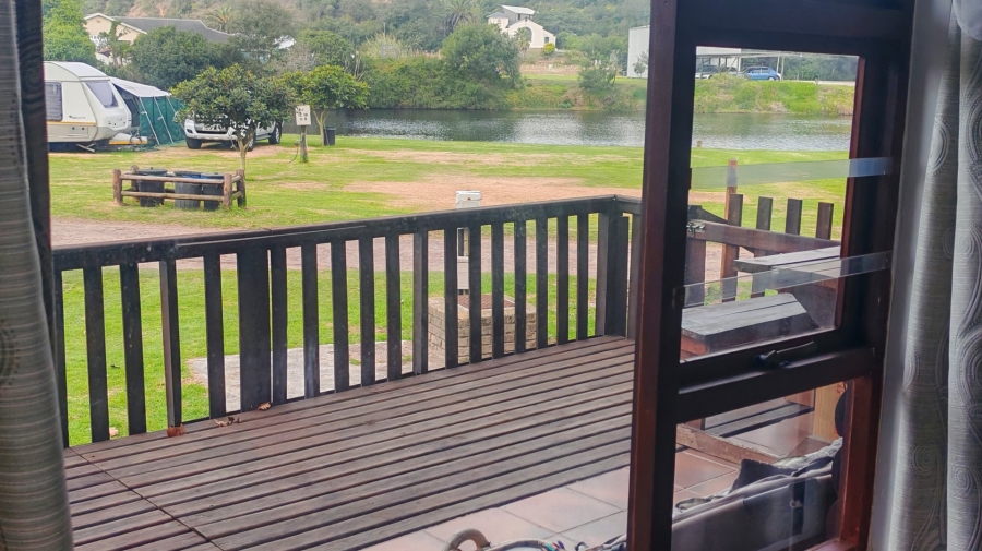 2 Bedroom Property for Sale in Groot Brakrivier Central Western Cape